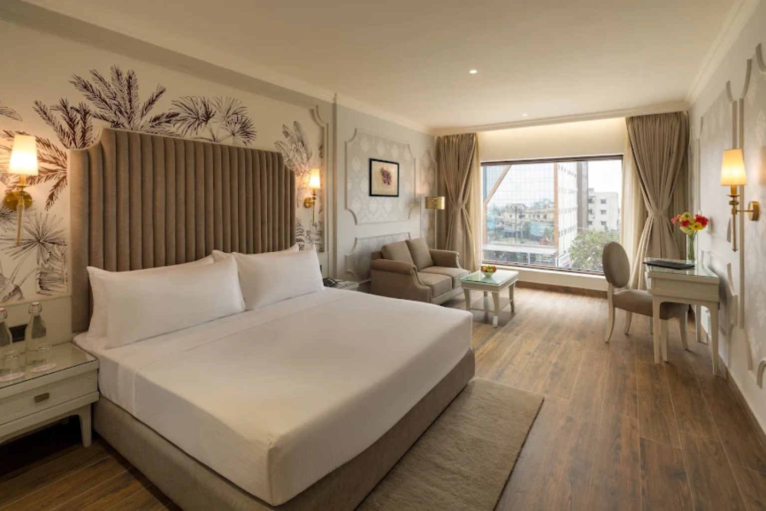 Clarks Inn guest room